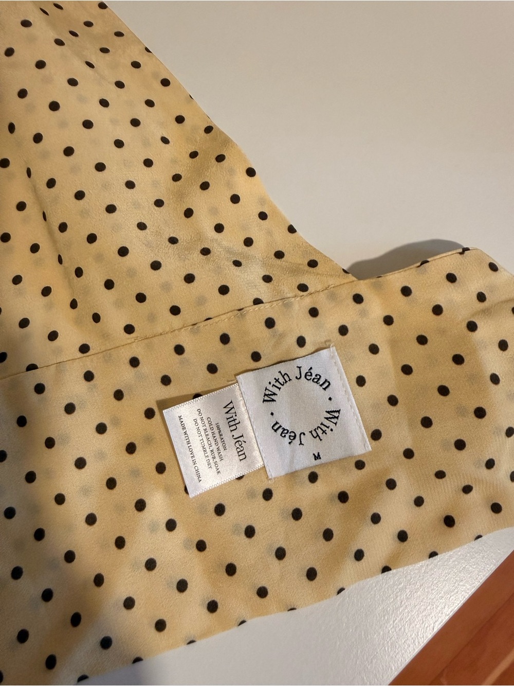With Jean Rendezvous top in Yellow polka dot - Picture 6 of 7